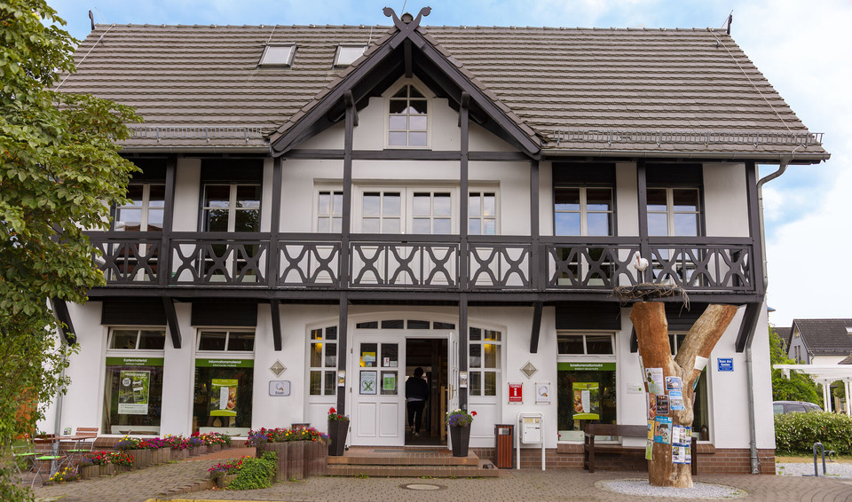 Touristinfo Burg &copy;Ron Petra&szlig;