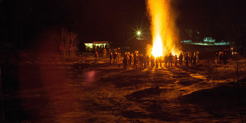 Osterfeuer &copy;Peter Becker
