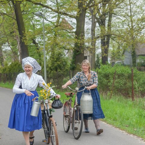 Arbeitstracht2 &copy;Peter Becker