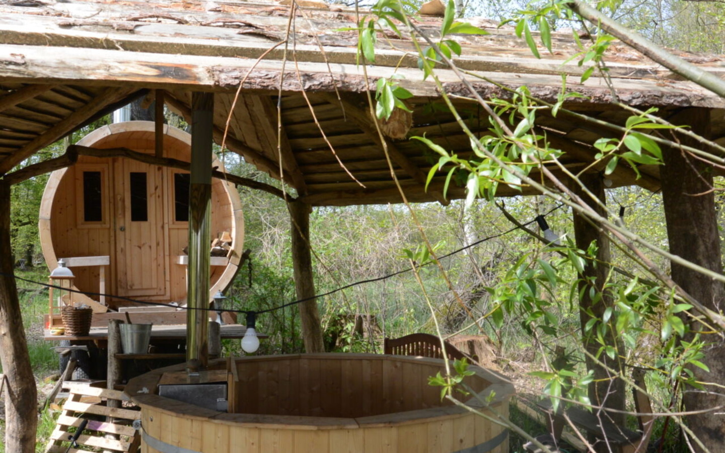 Holzsauna im Fass