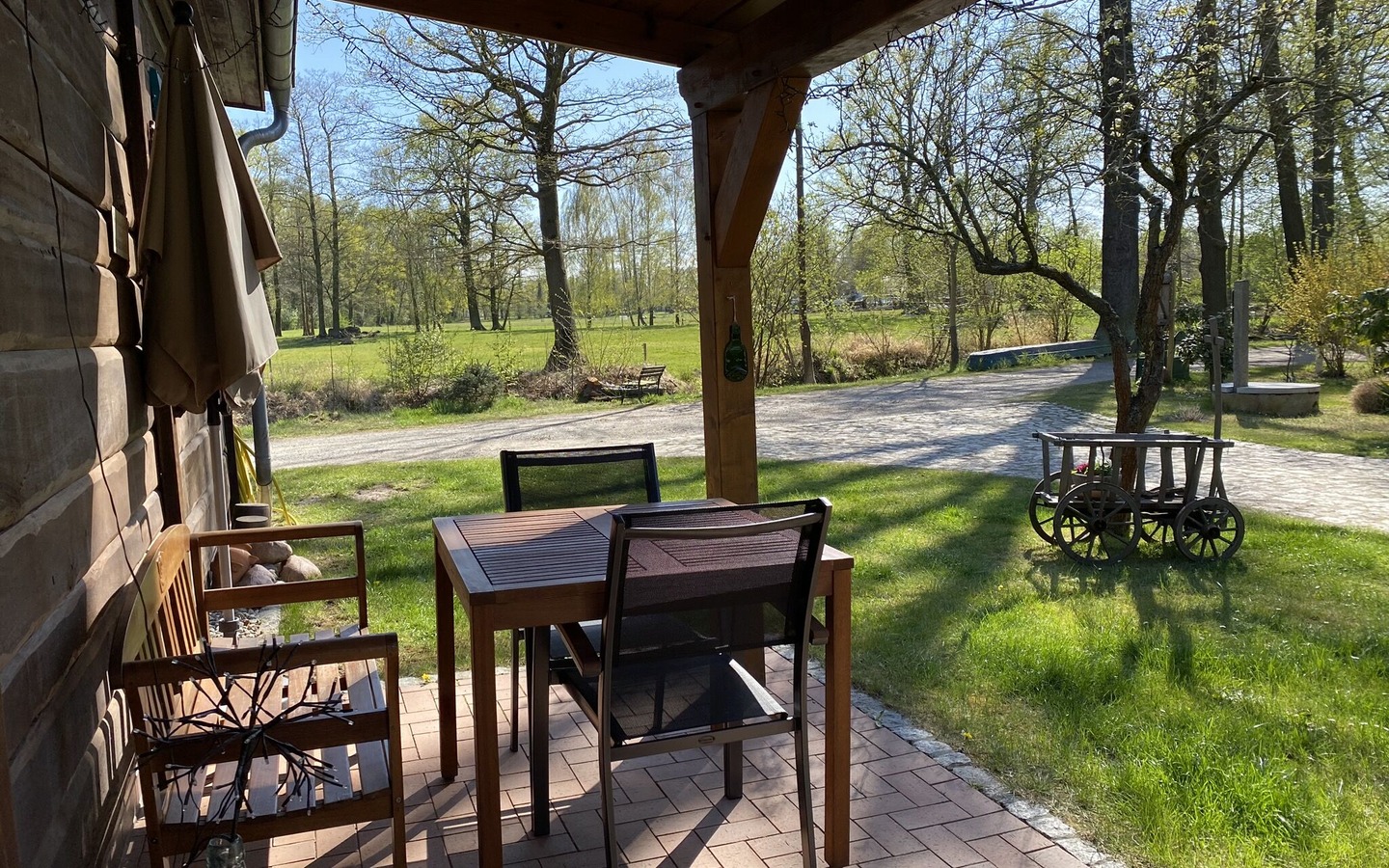 Terrasse mit Blick auf die Spree