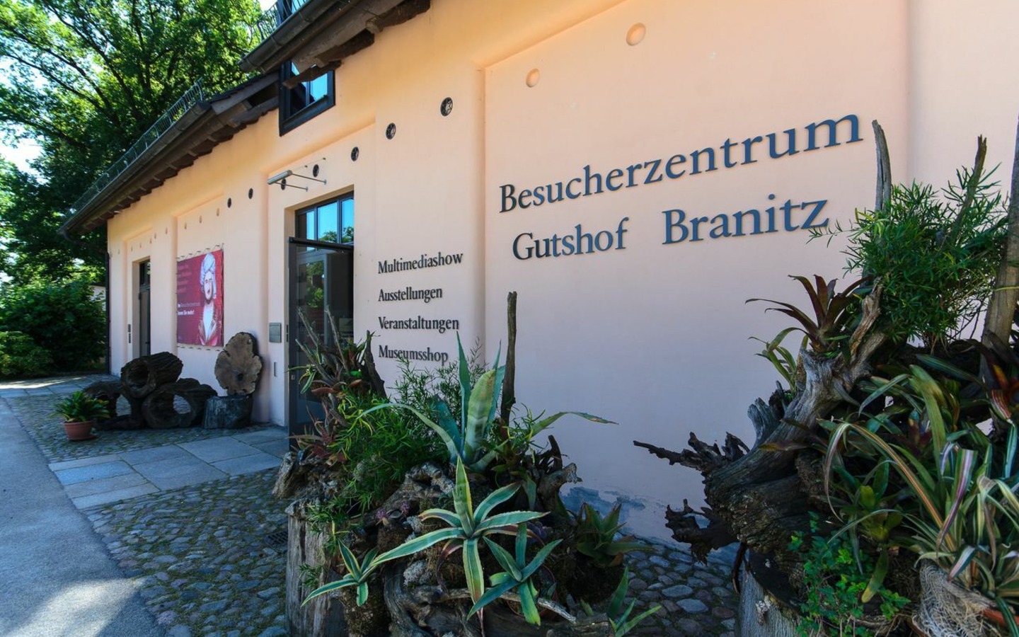 Besucherzentrum in Park und Schloss Branitz, Foto: Andy Troppa, Lizenz: Andy Troppa