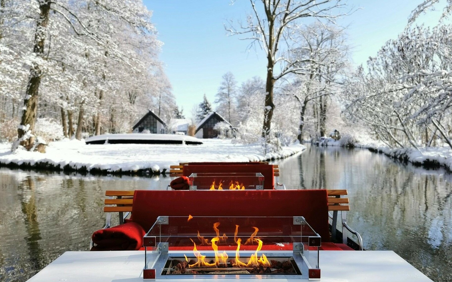 Kamin Kahnfahrt im Winter, Foto: Tino Meier, Lizenz: Spreewald Resorts