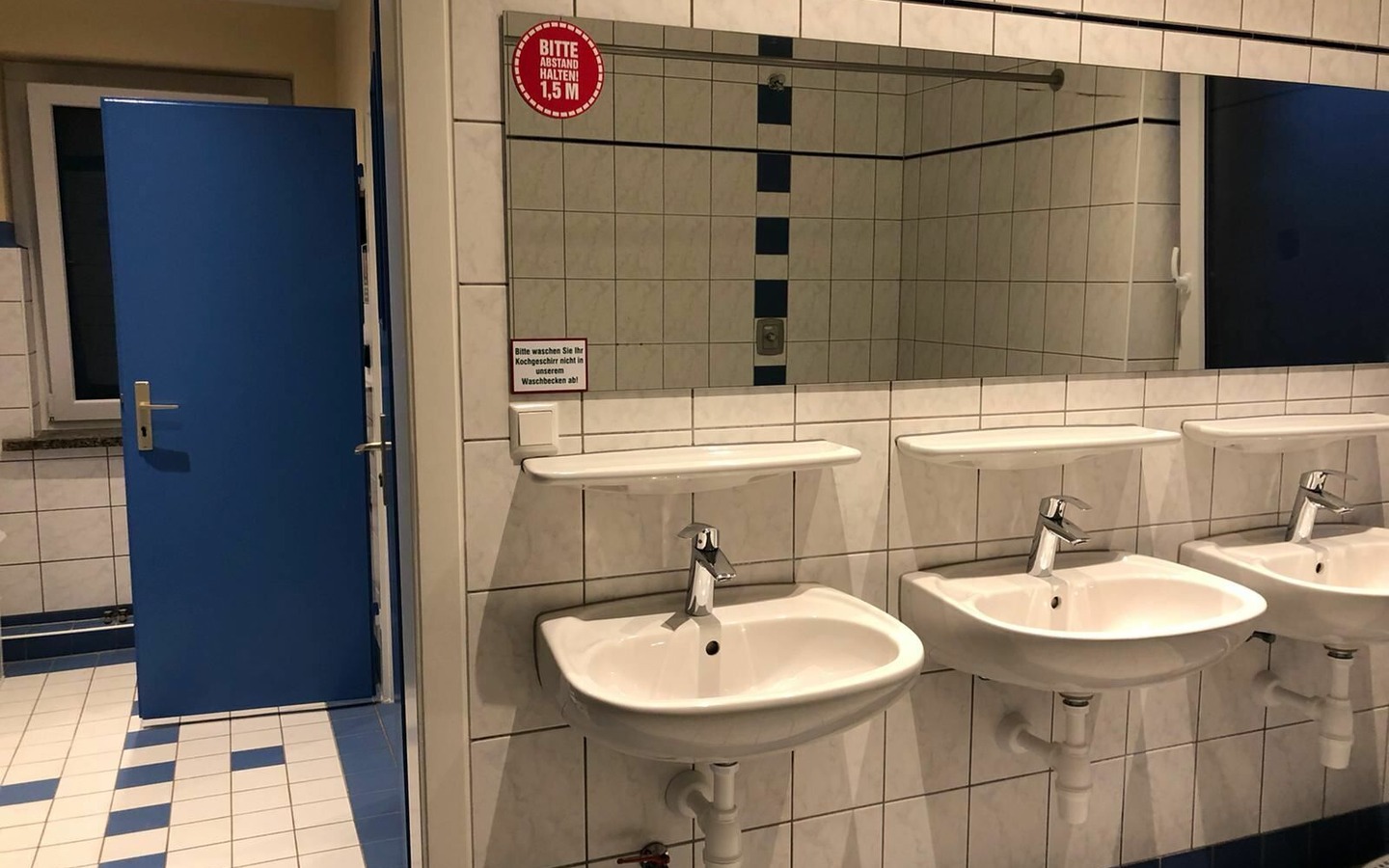 Zelten am Ostgraben, Foto: Bernd Seyberth, Lizenz: Amt Burg (Spreewald)