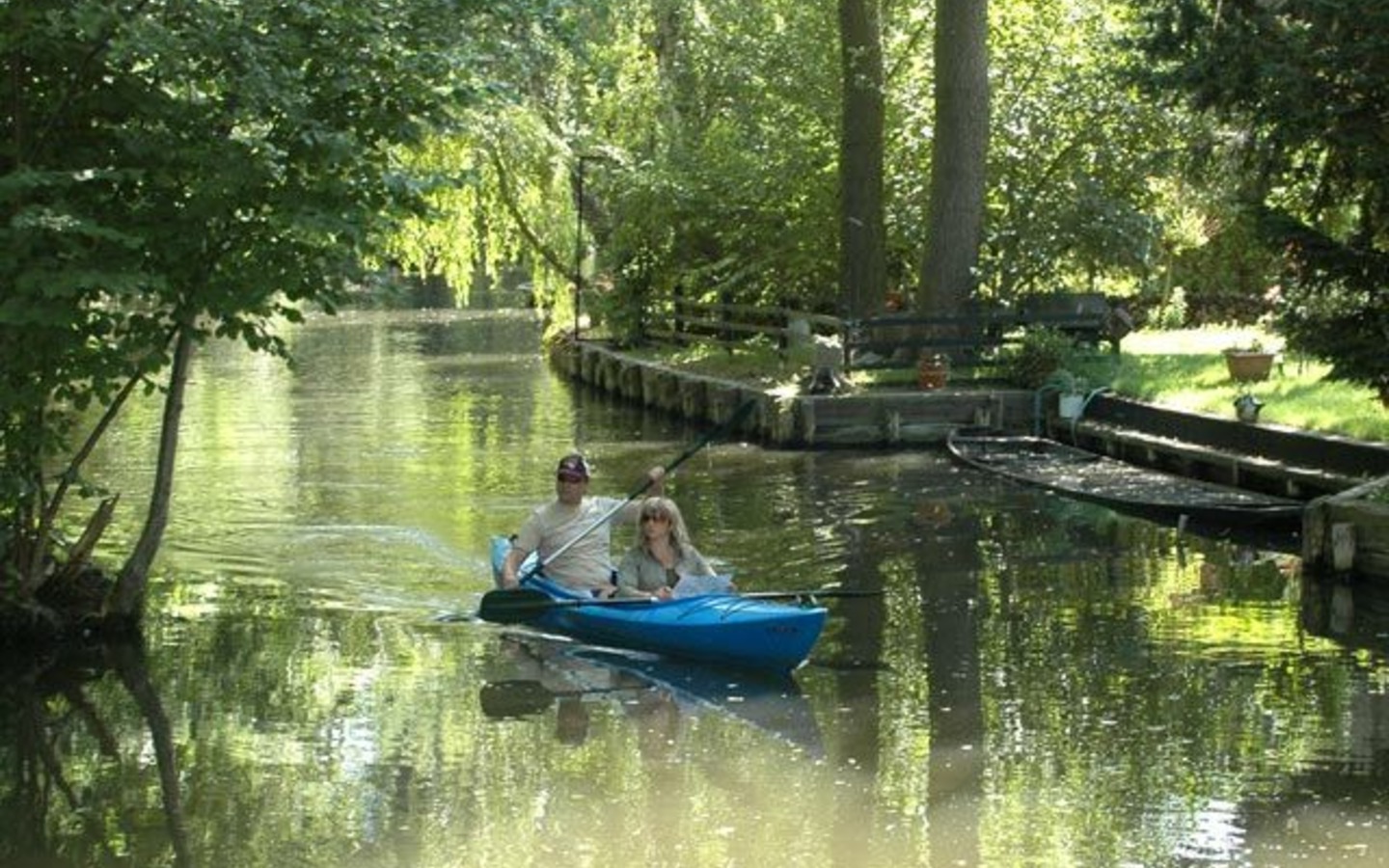Paddeln in Burg, Foto: Peter Becker, Lizenz: Amt Burg (Spreewald)