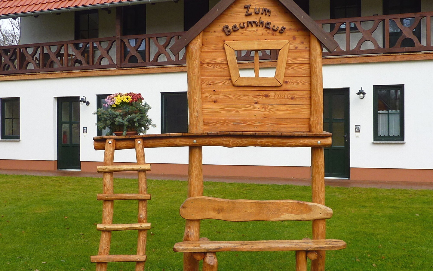 Ferienwohnungen "Zum Baumhaus"