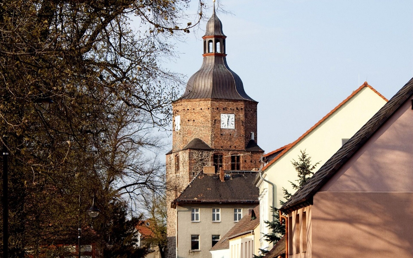Wendisch-Deutsche-Doppelkirche, Foto: Peter Becker, Lizenz: Amt Burg (Spreewald)