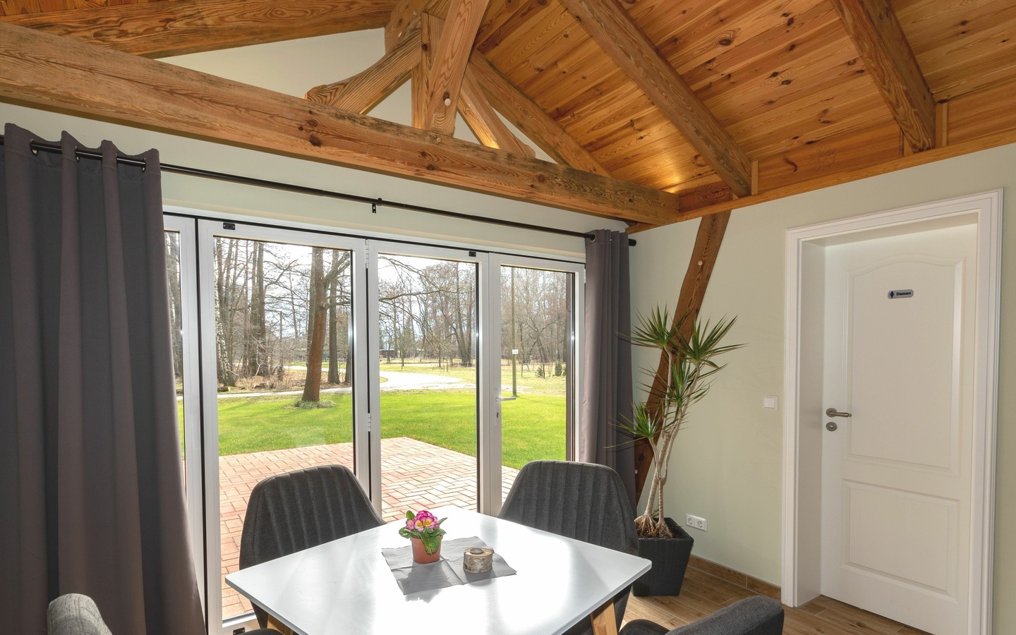 Fr&uuml;hst&uuml;cksraum