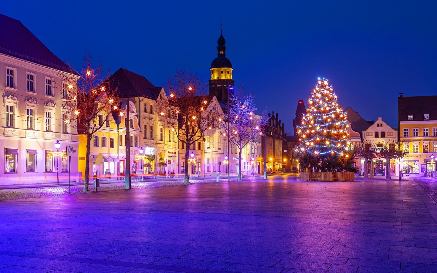 Advent in Cottbus: Altmarkt und Oberkirche St. Nikolai, Foto: Andreas Franke, Lizenz: CMT Cottbus
