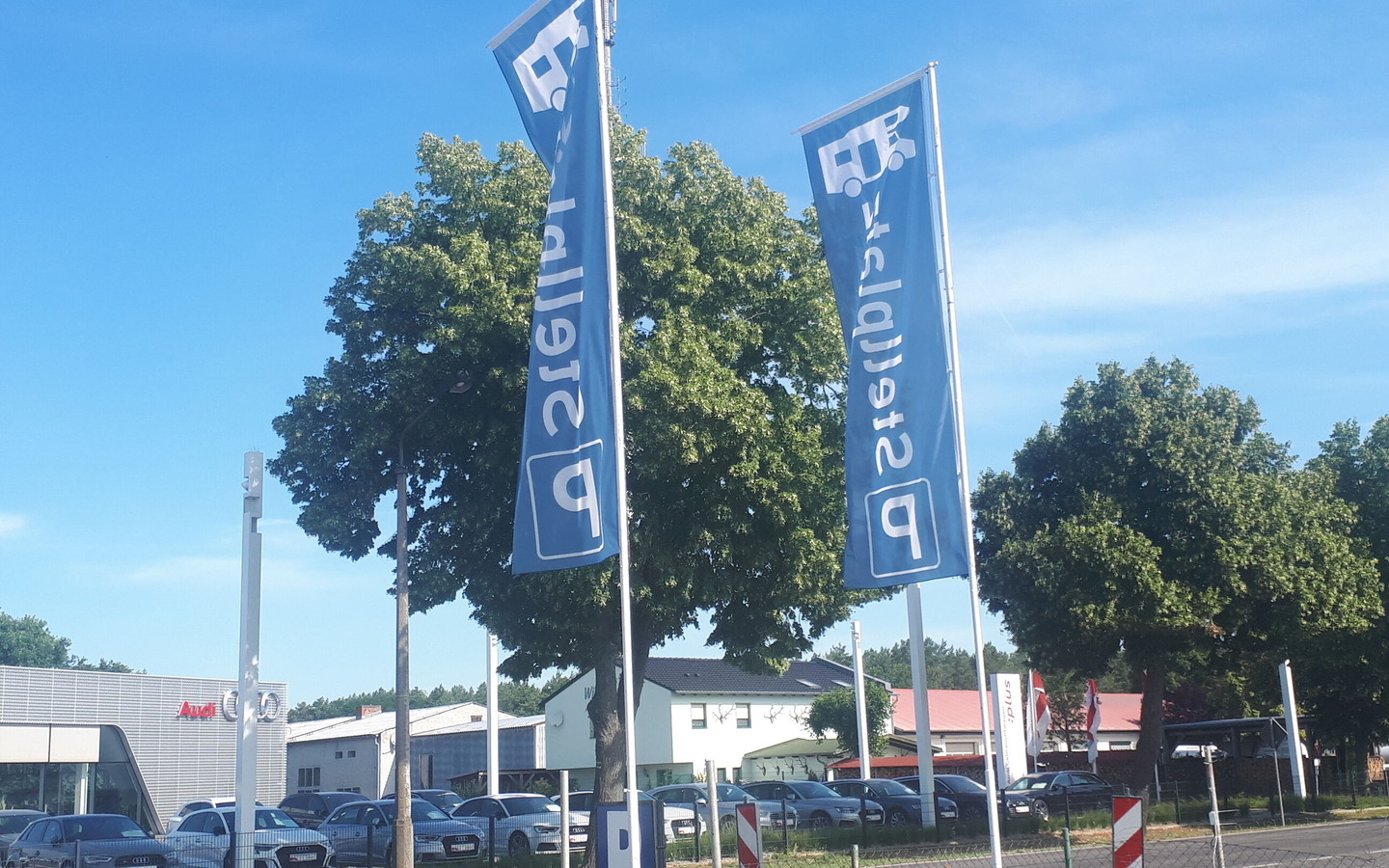 Einfahrt, Foto: giovanni