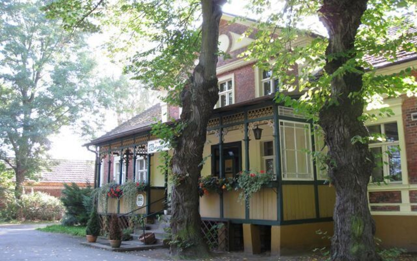 Gasthof Koloniesch&auml;nke, Foto: Koloniesch&auml;nke Burg, Lizenz: Amt Burg (Spreewald)