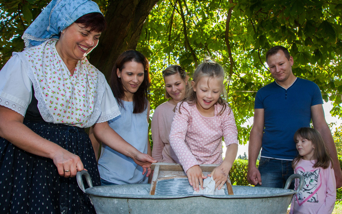 Freilandmuseum Lehde, Erlebnisplatz W&auml;sche waschen Foto: Peter Becker, Foto: Peter Becker, Lizenz: Museum OSL