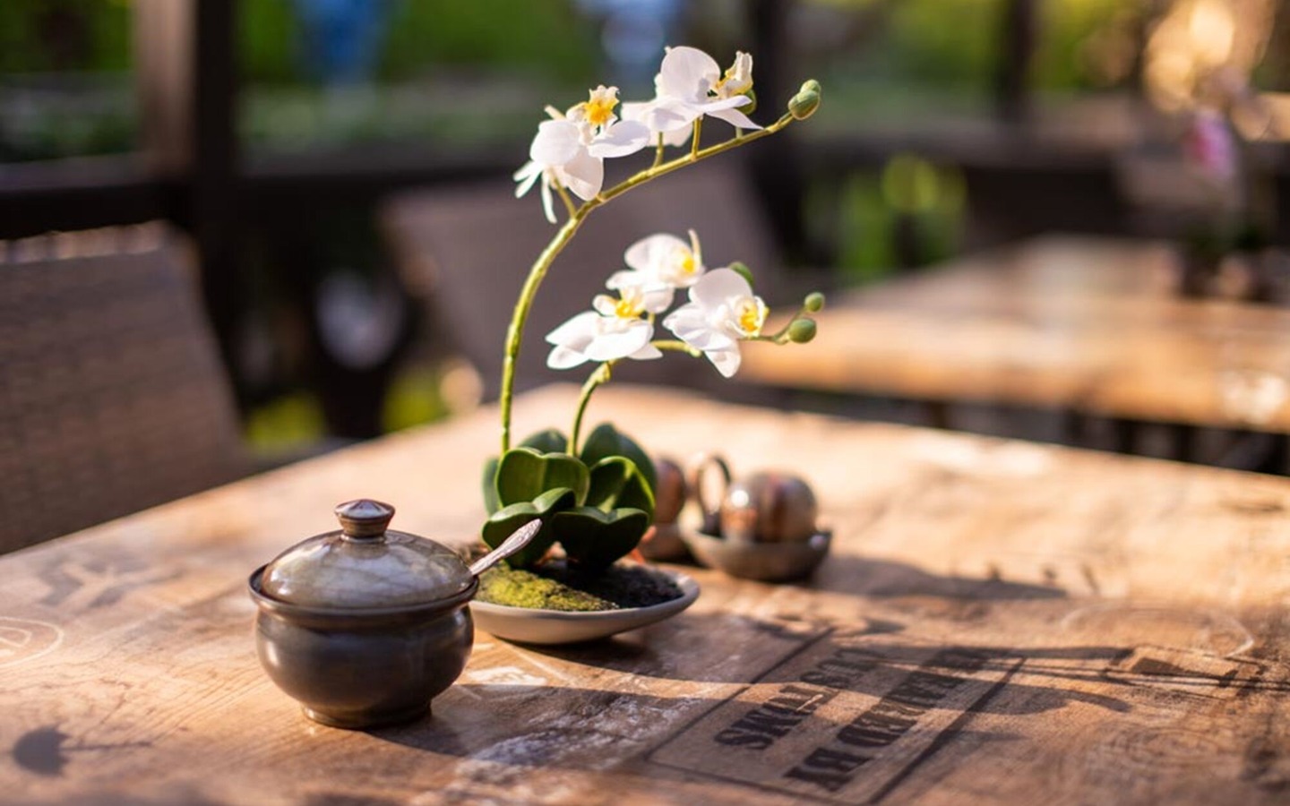 Restaurant Tisch im Au&szlig;enbereich, Foto: Bordmann's Scheune, Lizenz: Bordmann's Scheune