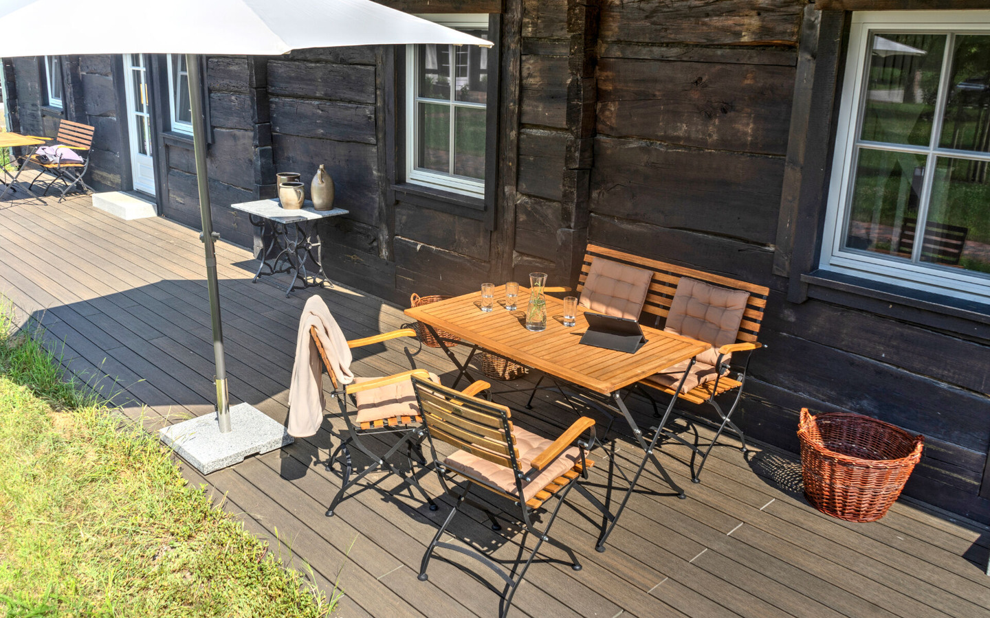 Blick auf die Terrasse, Foto: Joe Kammer, Cottbus, Lizenz: Fontanehof