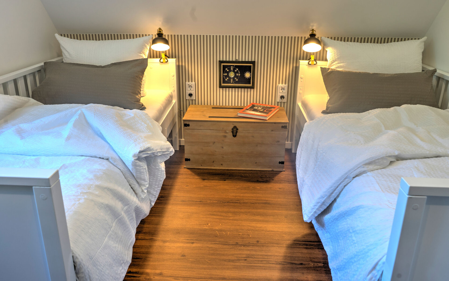 Schlafzimmer 2, Foto: Joe Kammer, Cottbus, Lizenz: Fontanehof