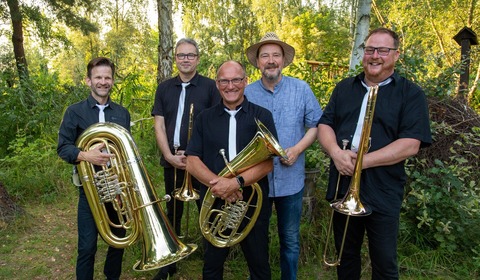 Posaunenquartett Tagesform mit H. Henneberg, Foto: Wolfgang L&uuml;cke, Lizenz: Amt Burg (Spreewald)