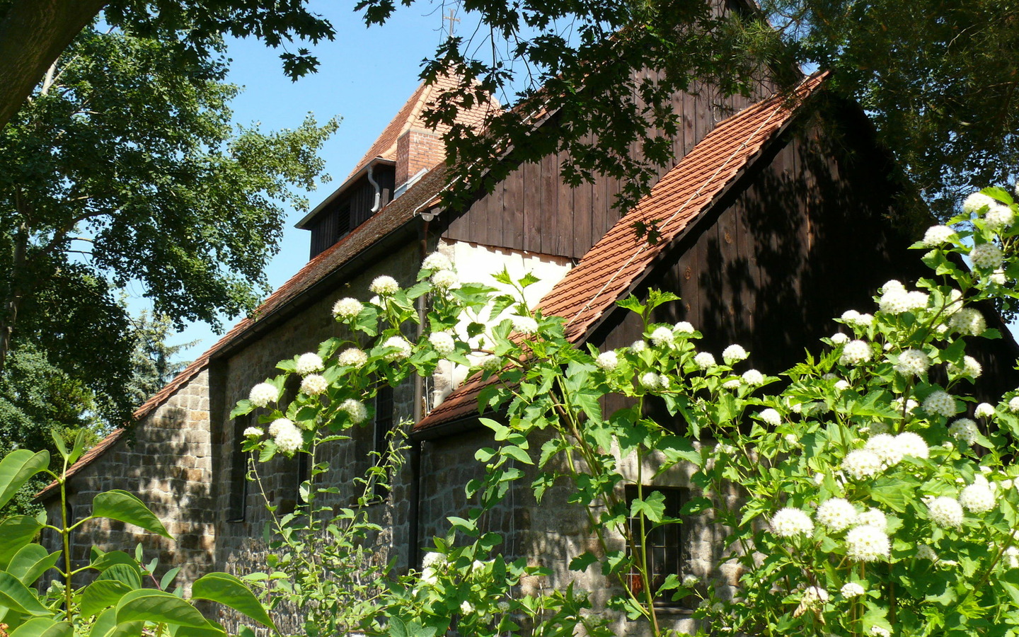 Evangelische Kirche Neuendorf, Foto: Amt Peitz